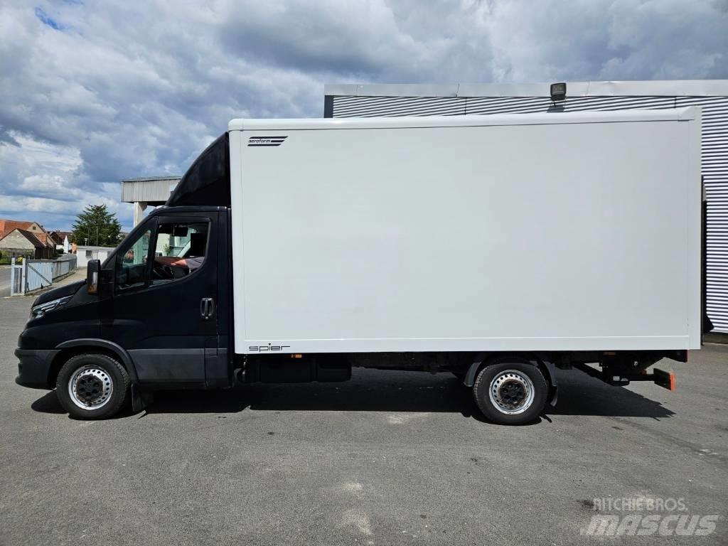 Iveco 35 S 18 Samochody dostawcze ze skrzynią zamkniętą