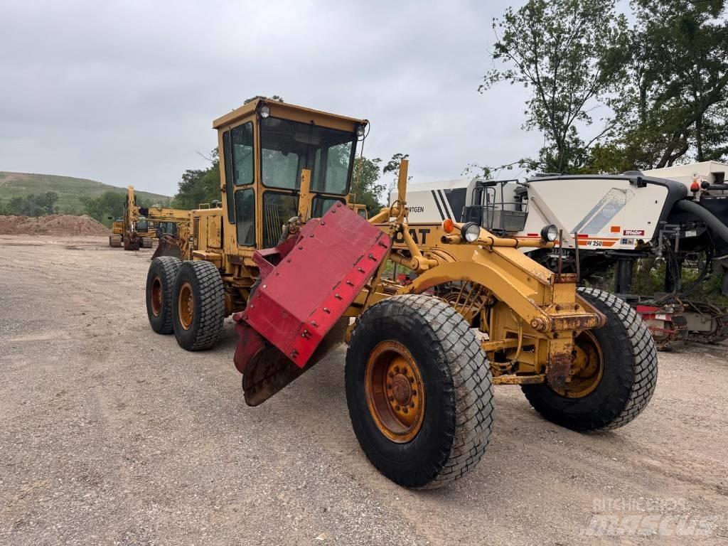 CAT 120 G Równiarki