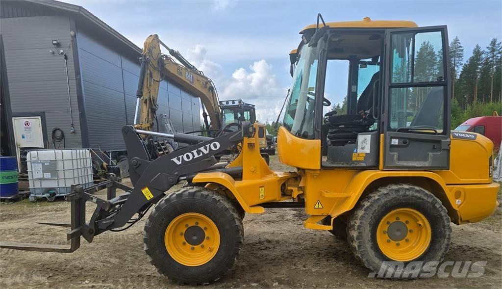 Volvo L30G Ładowarki kołowe