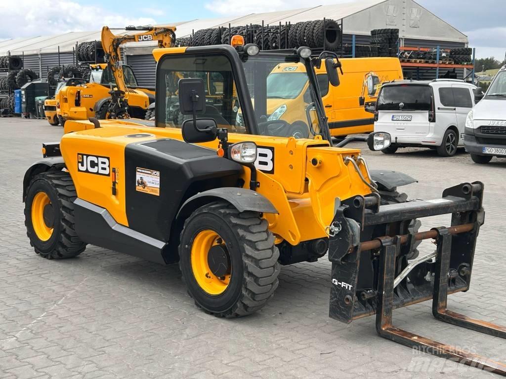JCB 525-60 Ładowarki teleskopowe