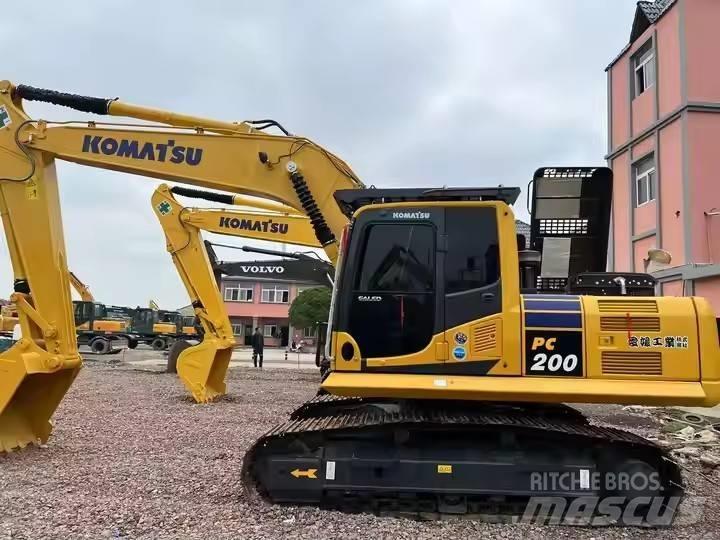 Komatsu PC 200 Koparki gąsienicowe