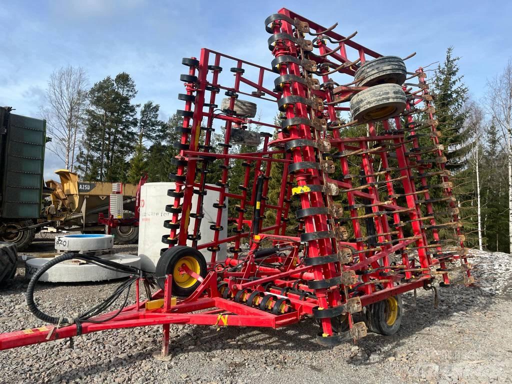 Väderstad NZA 1000 Glebogryzarki