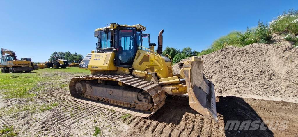 Komatsu D61PX - 24 Spycharki gąsienicowe