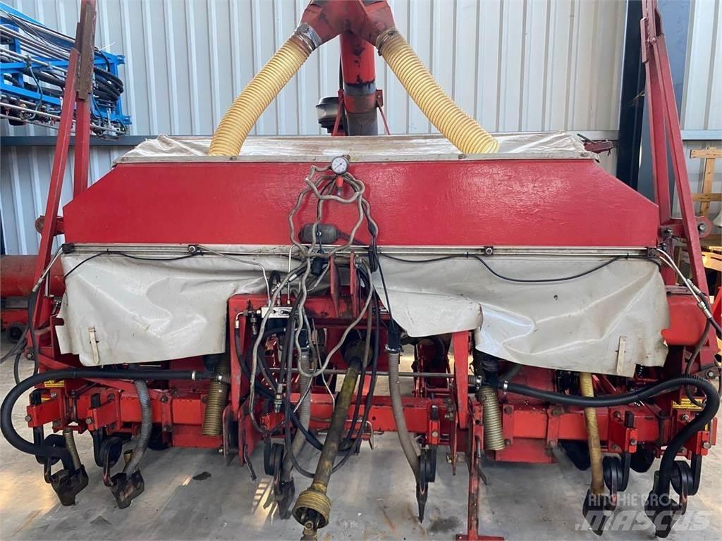 Becker Aeromat 6 T Maszyny rolnicze - Inne