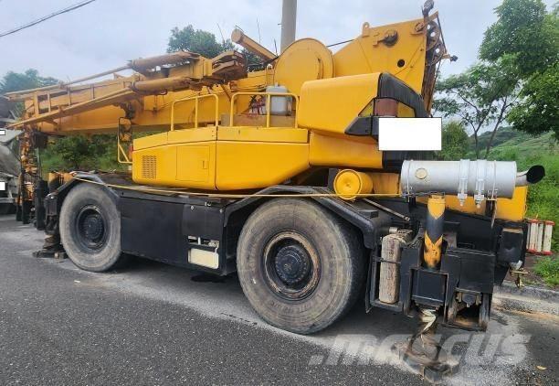 Kobelco RK 250-3 Żurawie terenowe