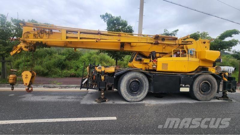 Kobelco RK 250-3 Żurawie terenowe