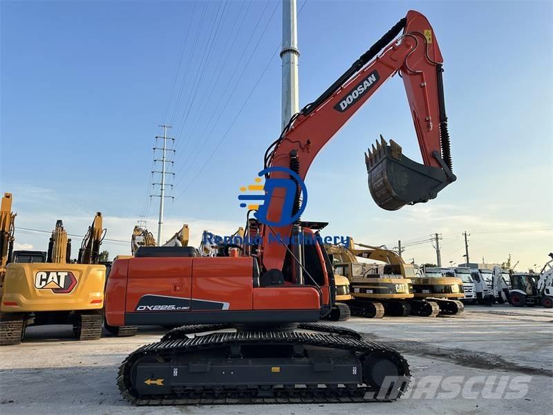 Doosan DX 225 LCA Koparki gąsienicowe