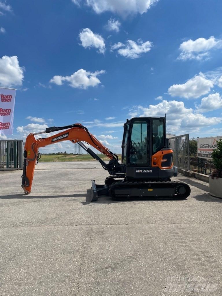 Doosan DX55r Minikoparki