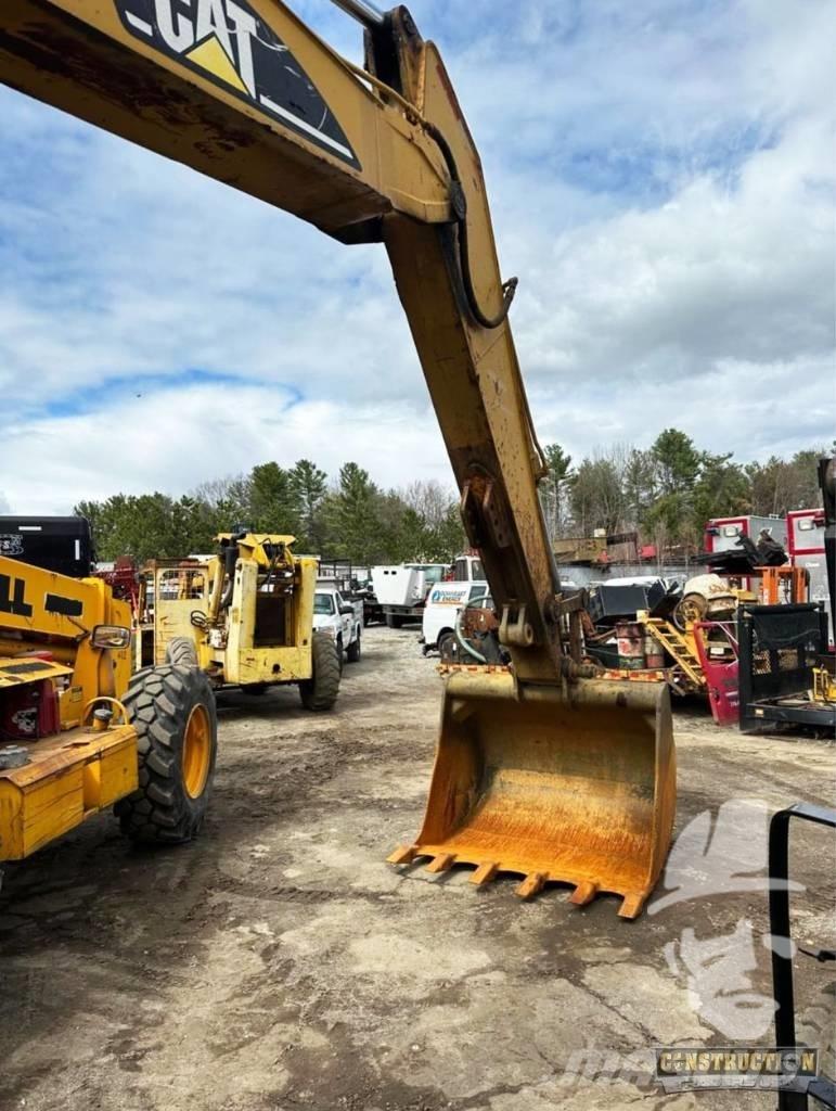CAT 320 B L Koparki gąsienicowe