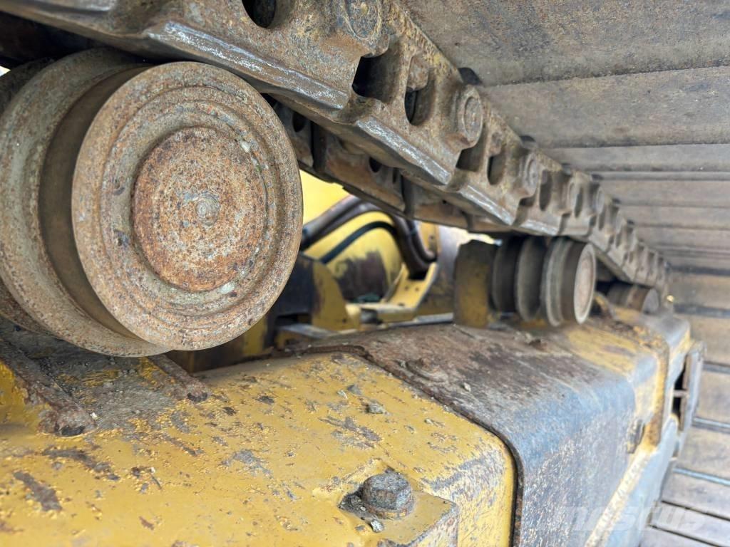 CAT D 6 K 2 LGP Spycharki gąsienicowe