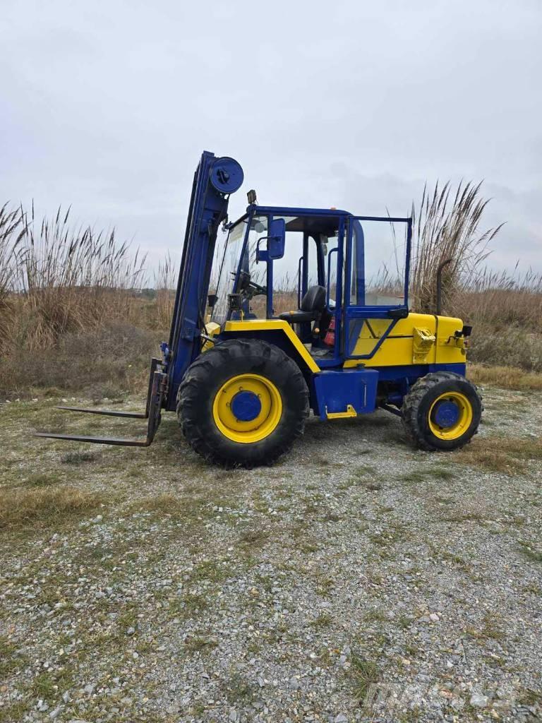 JCB 926 Wózki widłowe terenowe
