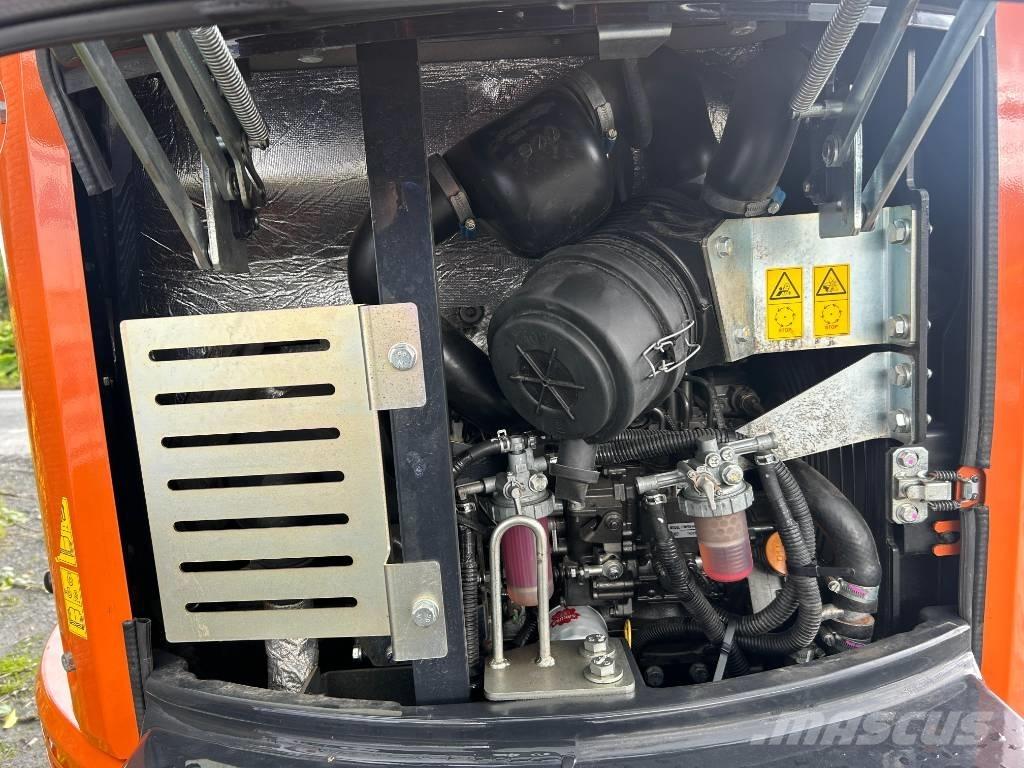 Hitachi ZX 26 U-6 Minikoparki