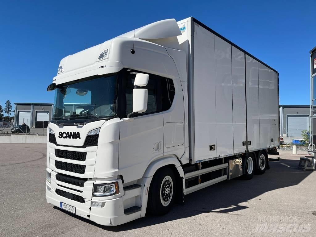 Scania R500B6X2*4NB Samochody ciężarowe ze skrzynią zamkniętą