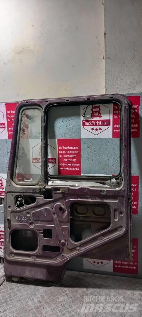 MAN F2000 right door Kabiny i wnętrze