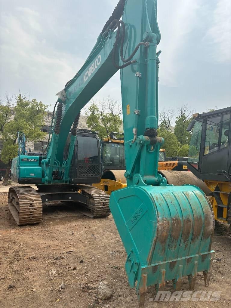 Kobelco SK 210 Koparki gąsienicowe