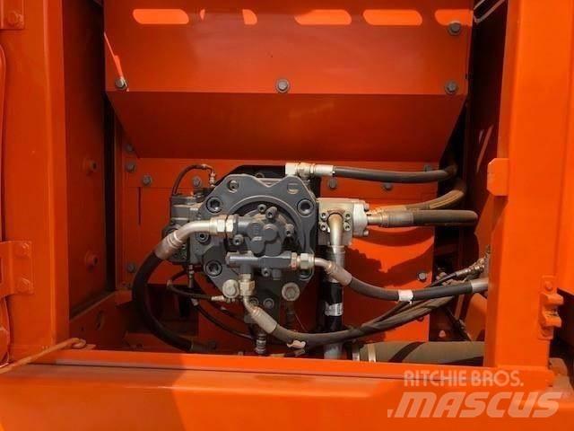 Doosan DX 225 Koparki gąsienicowe
