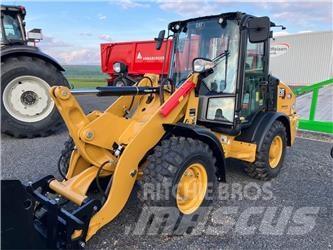 CAT 906 Ładowarki kołowe