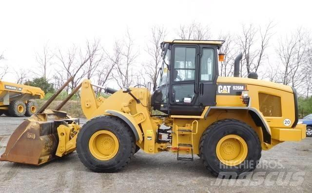 CAT 926M Ładowarki kołowe