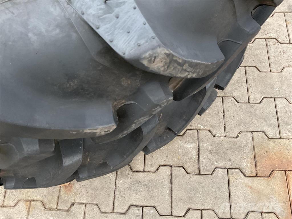 Alliance 270/95R36 Opony, koła i felgi