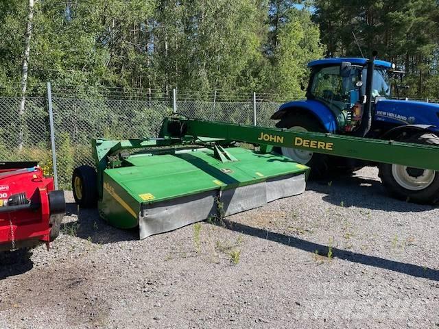 John Deere 946 Kosiarki ze wstępną obróbka paszy