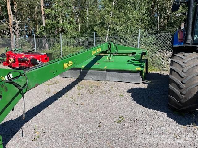 John Deere 946 Kosiarki ze wstępną obróbka paszy