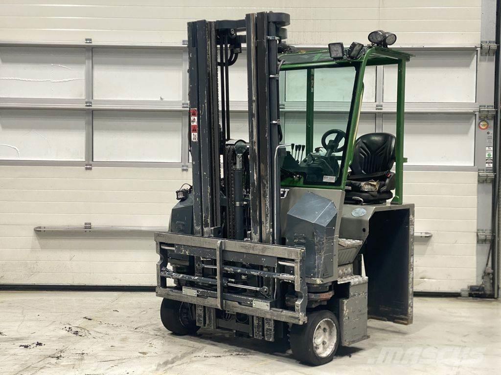Combilift CBE2500 Wózki widłowe boczne