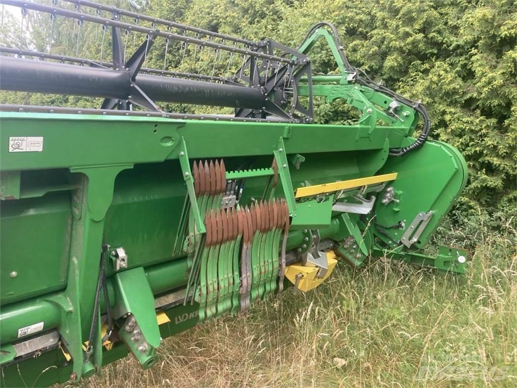 John Deere T560 Kombajny zbożowe