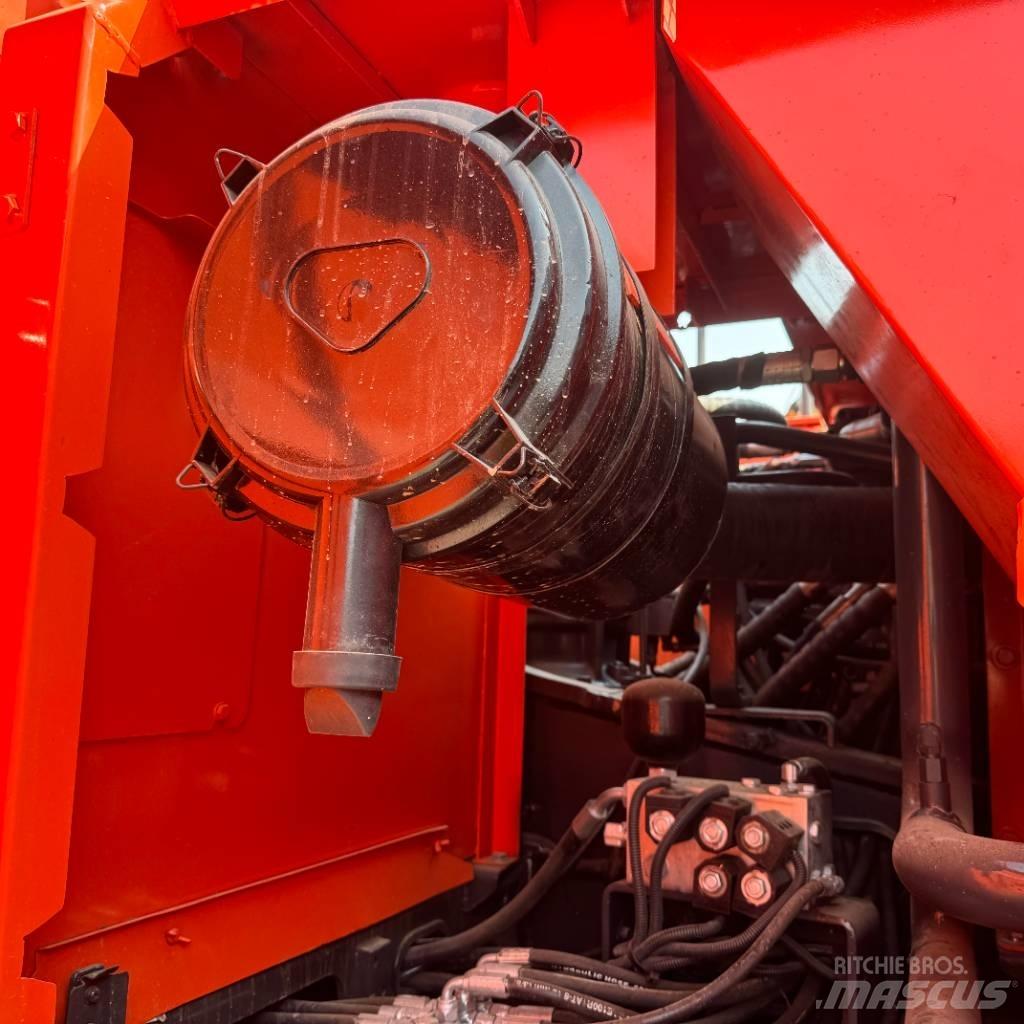 Doosan DX 225 LCA Koparki gąsienicowe