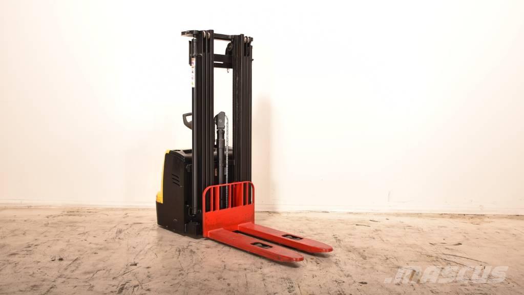 Hyster S1.5UT-24 Wózki widłowe unoszące z dyszlem