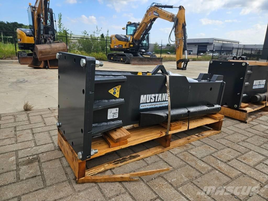 Mustang HM1002 Młoty hydrauliczne