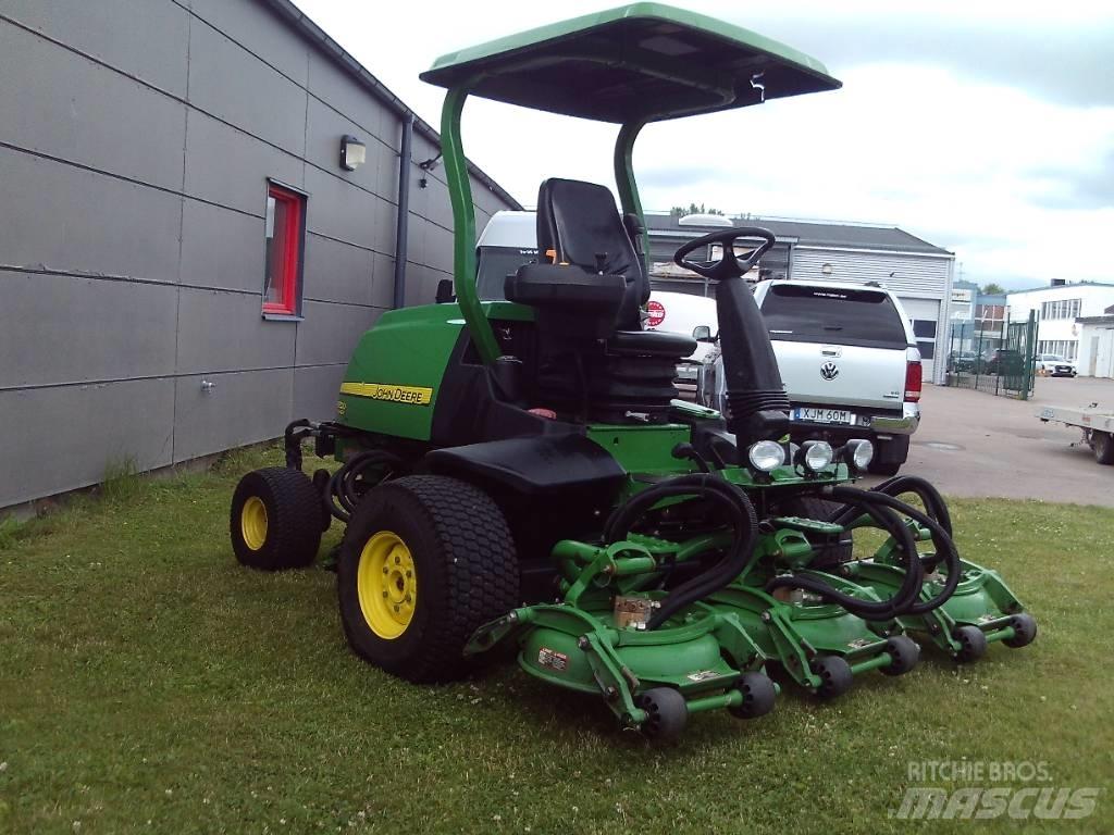 John Deere 8800 Kosiarki ogrodowe