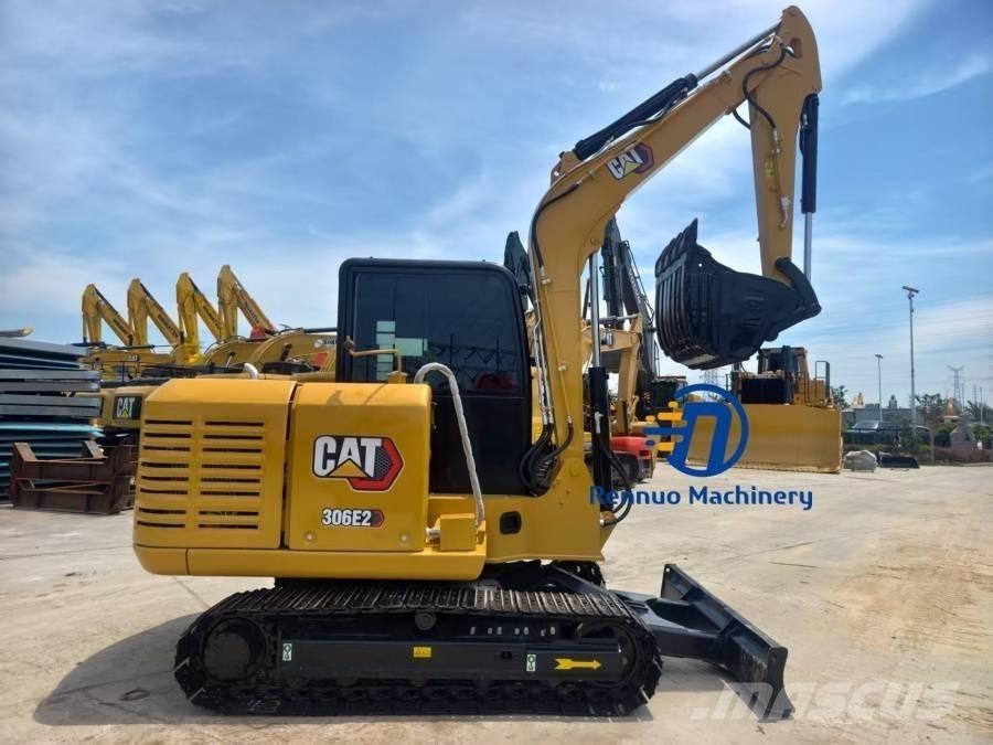 CAT 306E2 Minikoparki