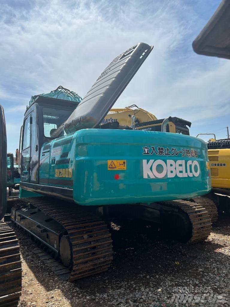 Kobelco SK200D Koparki gąsienicowe