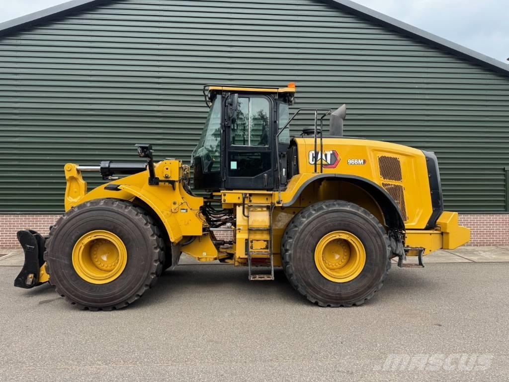 CAT 966 M Ładowarki kołowe