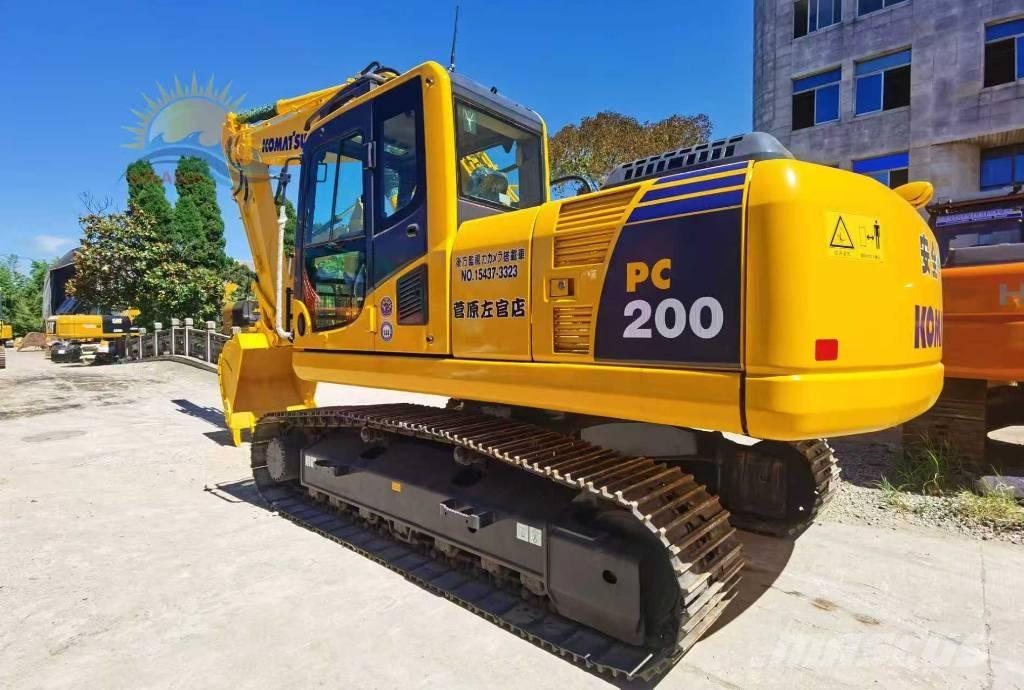 Komatsu PC 200-8 Koparki gąsienicowe