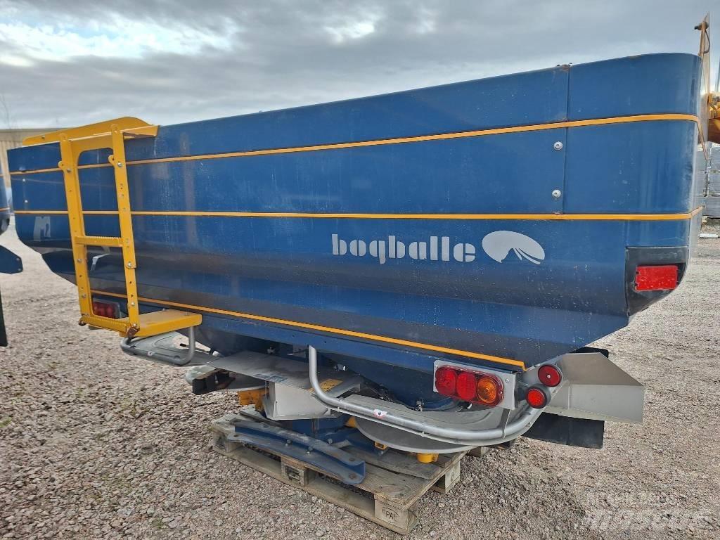Bogballe M2W Rozrzutnik nawozów mineralnych