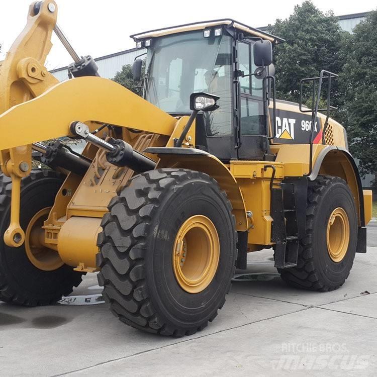 CAT 966K Ładowarki kołowe