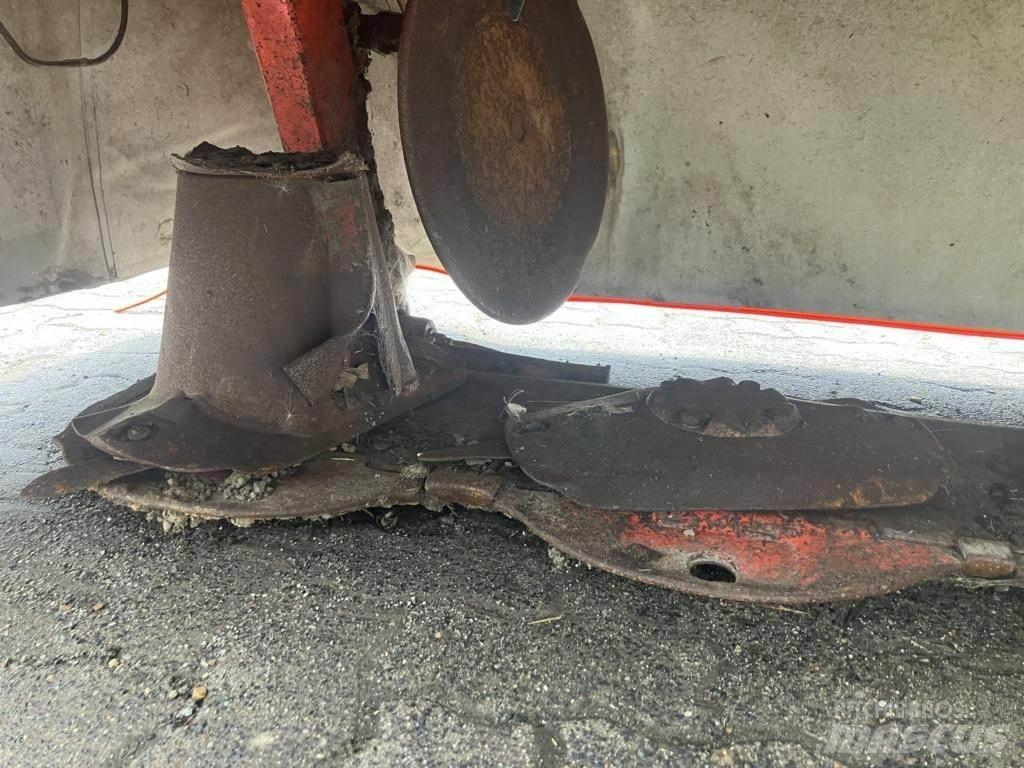 Kuhn GMD 4410 Kosiarki ze wstępną obróbka paszy