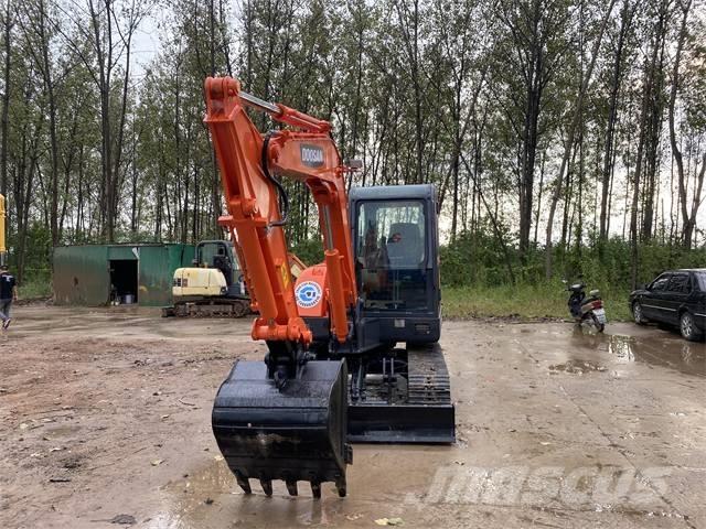 Doosan DH60-7 Minikoparki