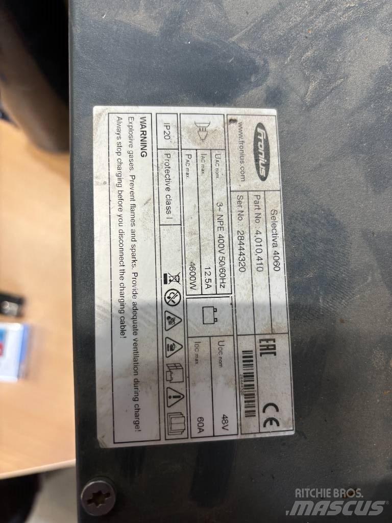 Linde R14/1120 Wózki widłowe wysokiego składowania