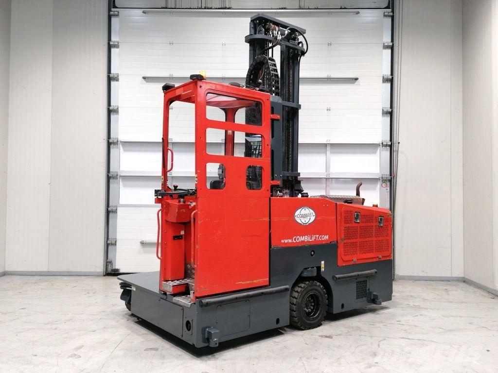 Combilift C3000GST Wózki LPG