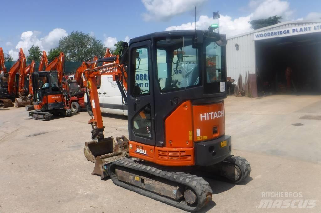 Hitachi ZX 26 U-6 Minikoparki
