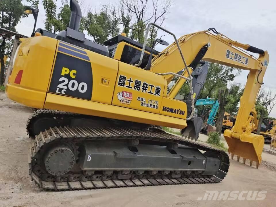Komatsu PC 200-8 Koparki gąsienicowe
