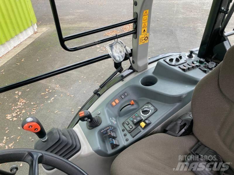 CLAAS NEXOS 240 M Ciągniki rolnicze