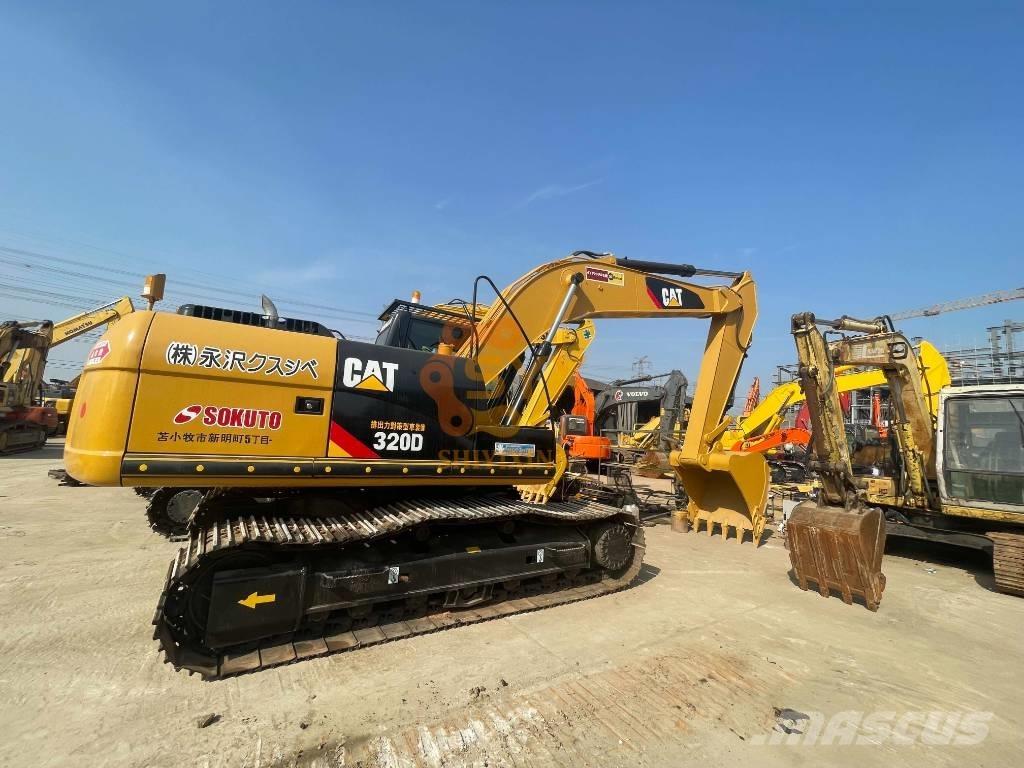 CAT 326 D2 Koparki gąsienicowe