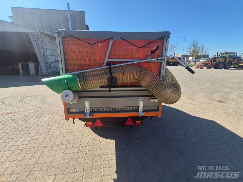 Foresteel F2200 Osprzęt do ciągników  kompaktowych