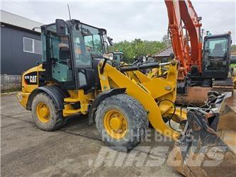 CAT 907M Ładowarki kołowe