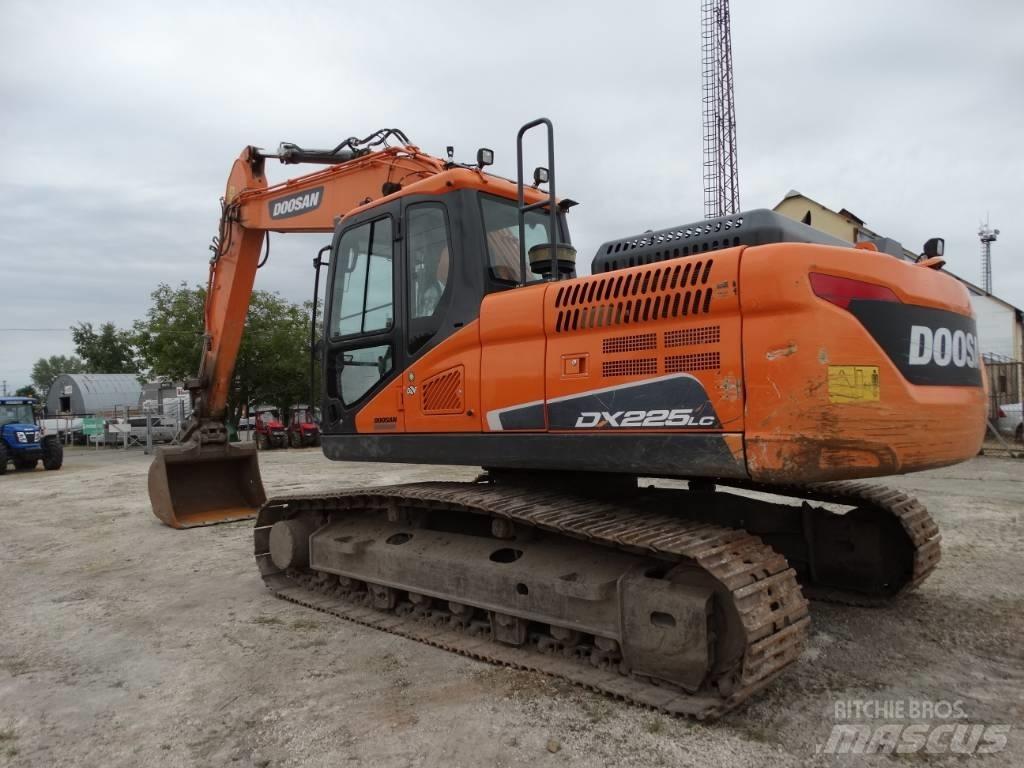 Doosan DX 225 LC-5 Koparki gąsienicowe