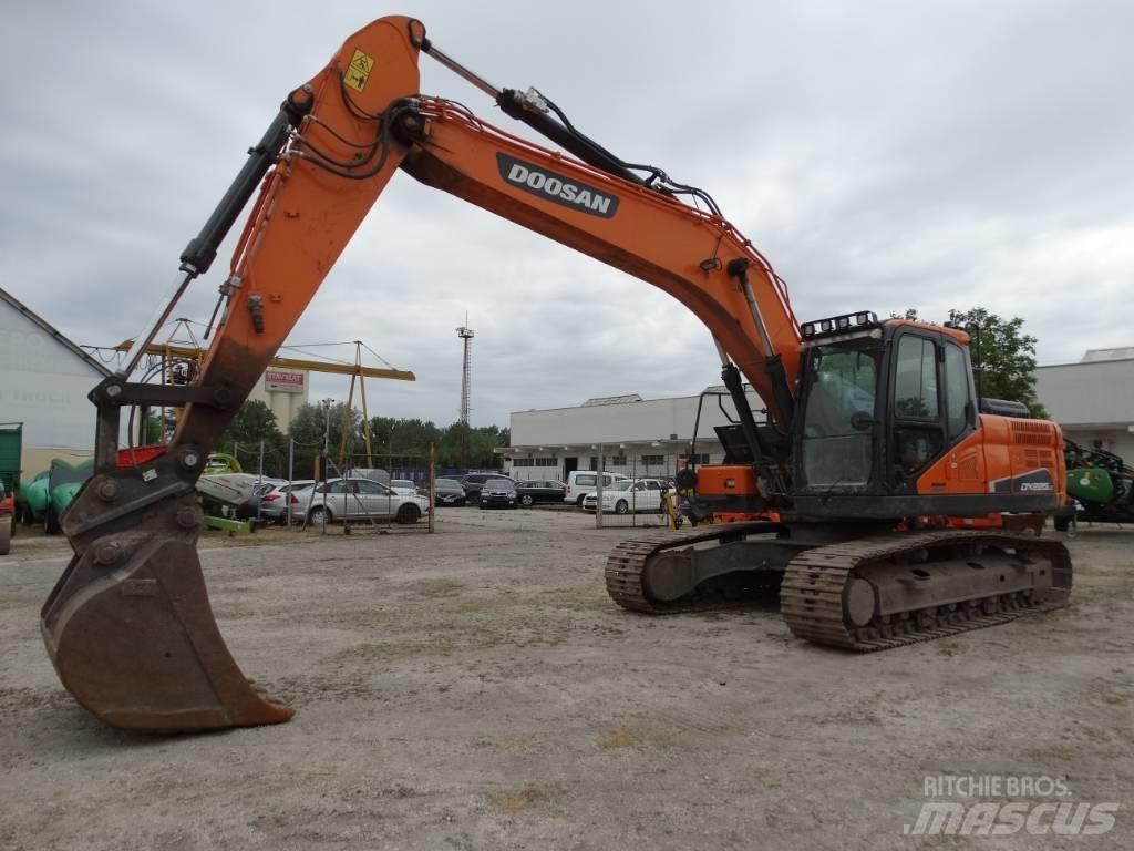 Doosan DX 225 LC-5 Koparki gąsienicowe
