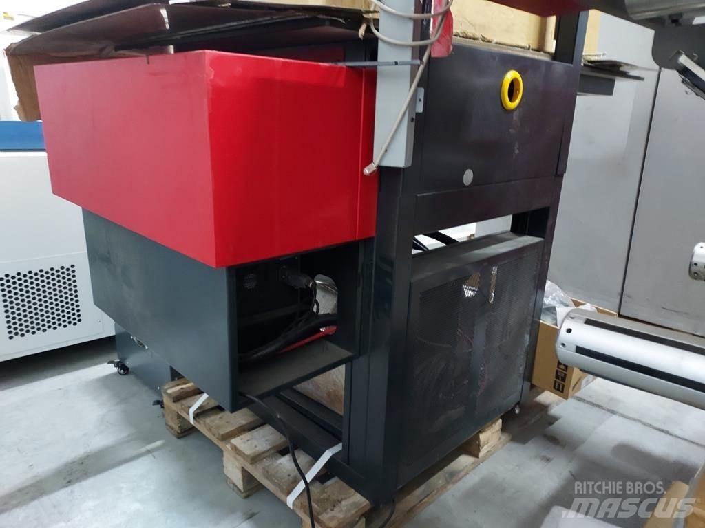 Xeikon 3030 plus Maszyny budowlane - Inne
